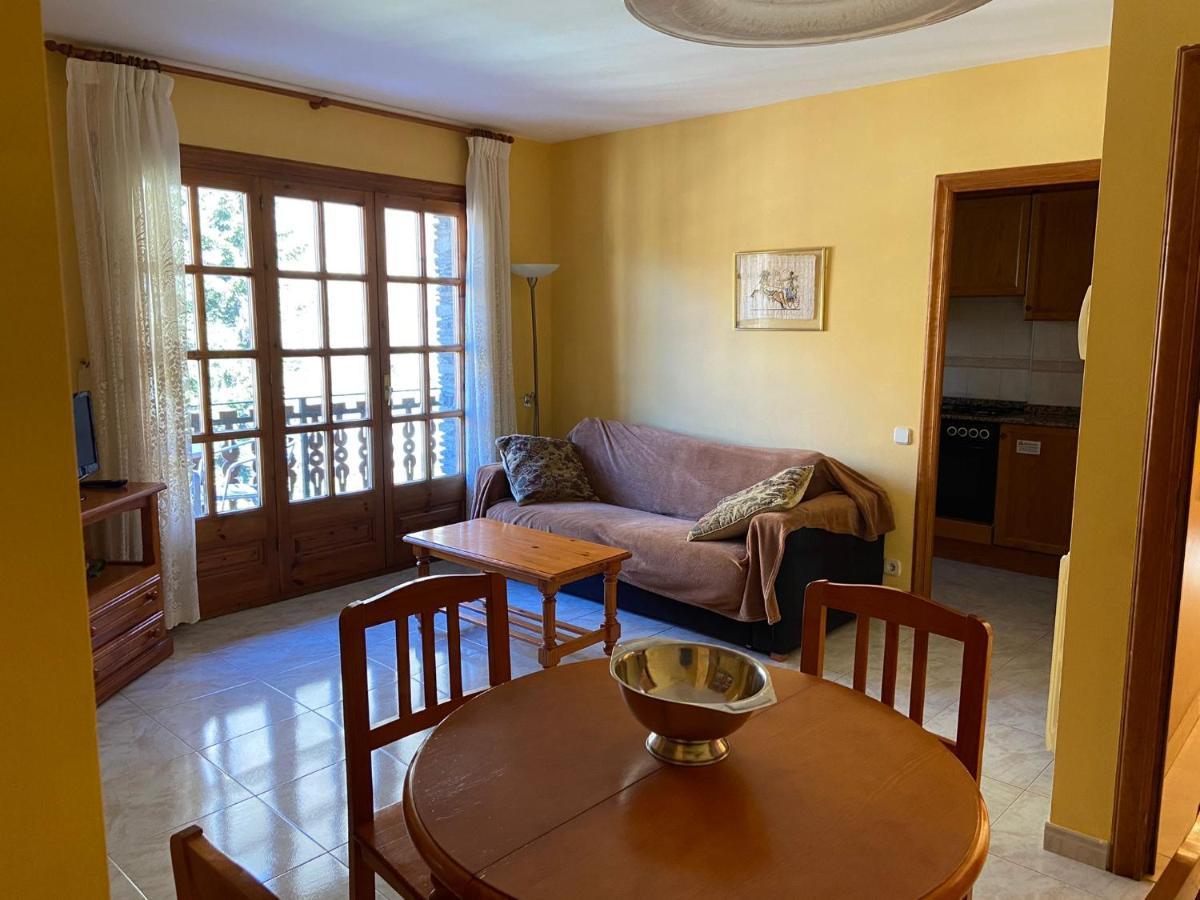 Apartaments Montana Alins Εξωτερικό φωτογραφία